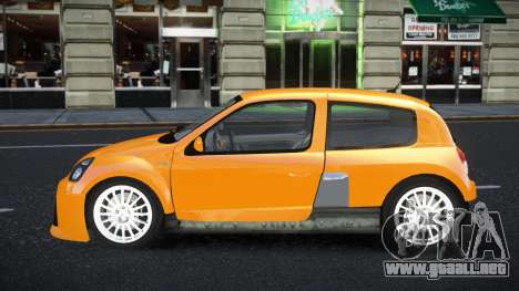 Renault Clio Uluh para GTA 4
