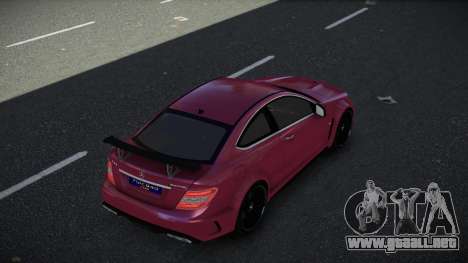 Mercedes-Benz C63 AMG Fijeco para GTA 4