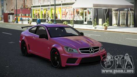 Mercedes-Benz C63 AMG Fijeco para GTA 4