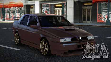 Alfa Romeo 155 Qikomivop para GTA 4