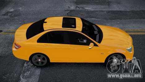Mercedes-Benz C180 Civyisez para GTA 4