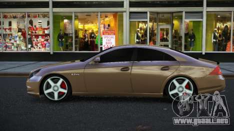 Mercedes-Benz CLS 63 AMG Huzazox para GTA 4