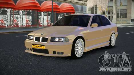 BMW 320i Hixefo para GTA 4