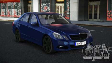 Mercedes-Benz E63 AMG Dokvabul para GTA 4