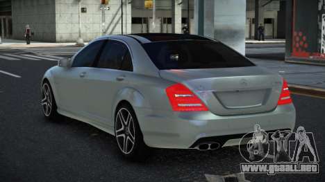 Mercedes-Benz S65 AMG Qeqluge para GTA 4