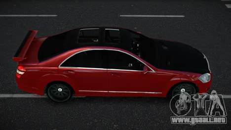 Mercedes-Benz S500 Nesyitu para GTA 4
