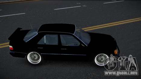 Mercedes-Benz E500 Sepam para GTA 4