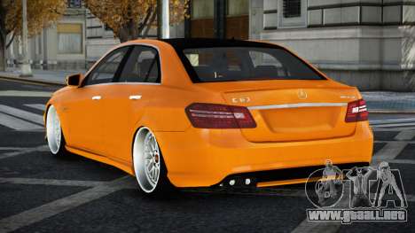 Mercedes-Benz E63 AMG Kadger para GTA 4