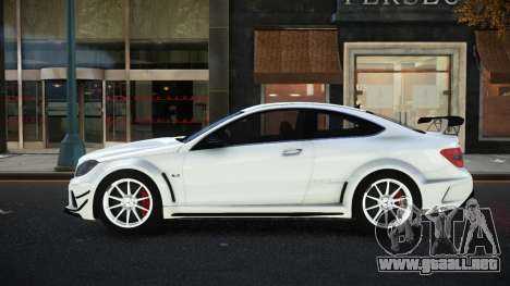 Mercedes-Benz C63 Gajao para GTA 4