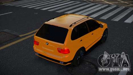 BMW X5 Pozaju para GTA 4