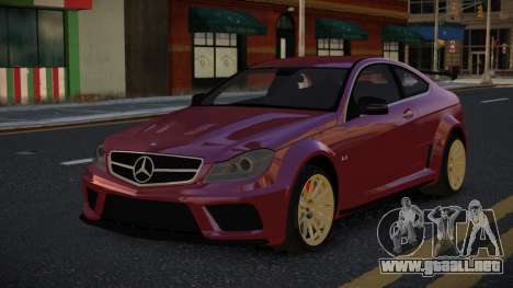 Mercedes-Benz C63 AMG Yizujule para GTA 4