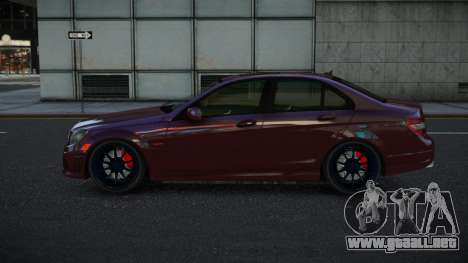 Mercedes-Benz C180 Piiti para GTA 4