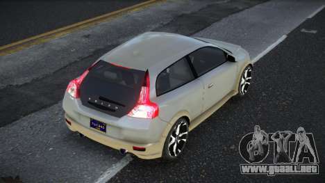 Volvo C30 Tugekamak para GTA 4