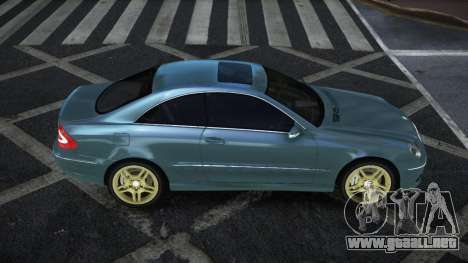 Mercedes-Benz CLK55 AMG Neweconiv para GTA 4