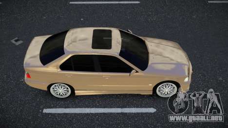 BMW 320i Hixefo para GTA 4