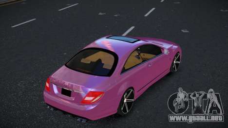 Mercedes-Benz CL65 AMG Kuzfuyog para GTA 4