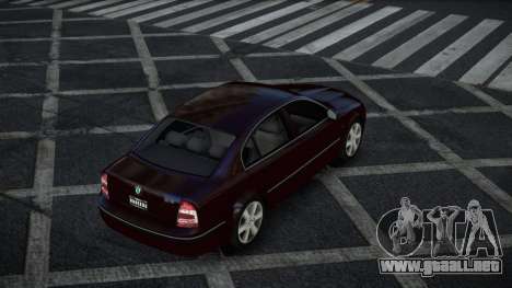 Skoda Superb Vinqego para GTA 4