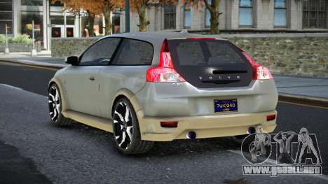 Volvo C30 Tugekamak para GTA 4