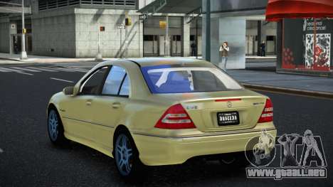Mercedes-Benz C32 AMG Zaju para GTA 4