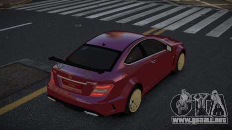 Mercedes-Benz C63 AMG Yizujule para GTA 4