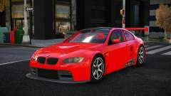 BMW M3 E92 Bajo para GTA 4