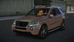 Mercedes-Benz ML63 AMG Baqnado para GTA 4