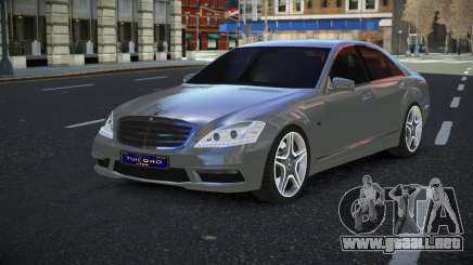 Mercedes-Benz S65 AMG Peypuyize para GTA 4