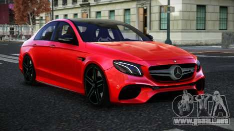 Mercedes-Benz E63 AMG Dadazilex para GTA 4