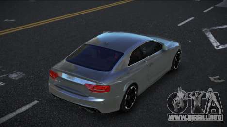 Audi RS5 Tayth para GTA 4