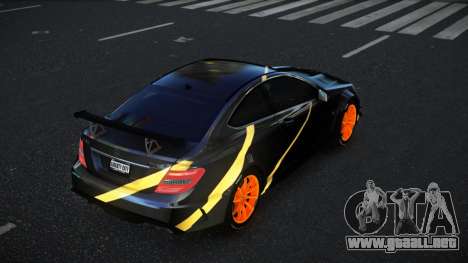 Mercedes-Benz C63 AMG Ryphe S4 para GTA 4