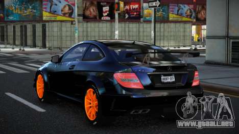Mercedes-Benz C63 AMG Ryphe S7 para GTA 4