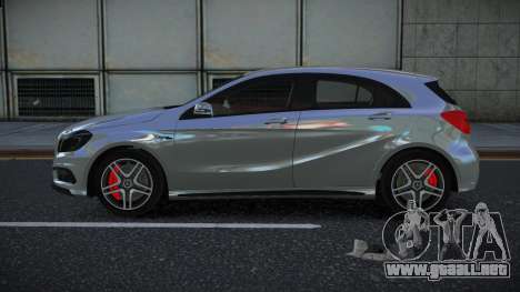 Mercedes-Benz A45 AMG Qulariza para GTA 4