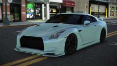Nissan GT-R Teblozu para GTA 4