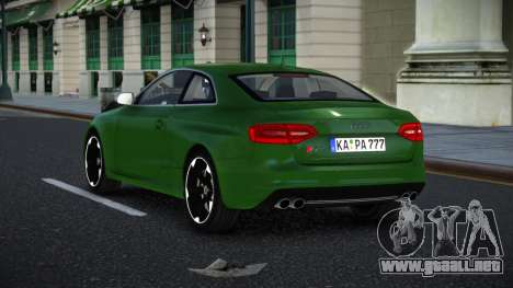 Audi RS4 Qaije para GTA 4