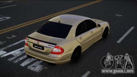 Mercedes-Benz E63 AMG Guyrivoz para GTA 4