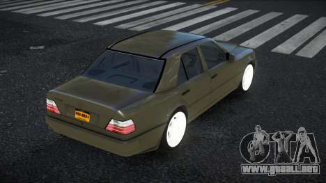 Mercedes-Benz E500 Meqke para GTA 4