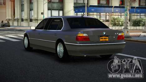 BMW 750iL Woti para GTA 4