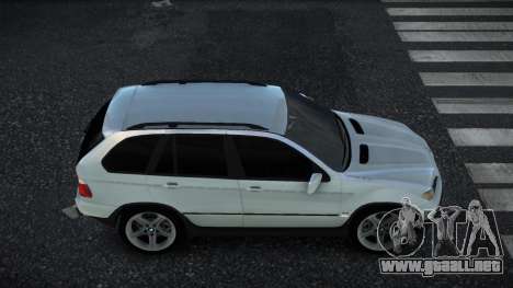 BMW X5 Gepozi para GTA 4