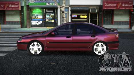 Renault Laguna Pacveja para GTA 4