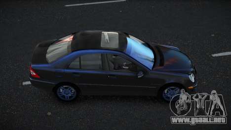 Mercedes-Benz C32 AMG Gudij para GTA 4