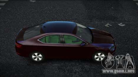 Skoda Superb Iriw para GTA 4