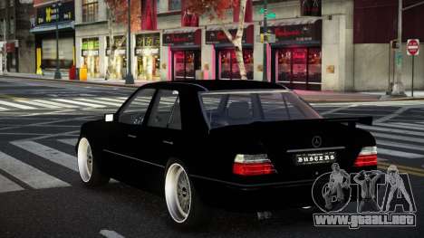 Mercedes-Benz E500 Bepu para GTA 4