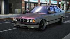 BMW M5 E34 Uqol para GTA 4