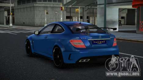 Mercedes-Benz C63 AMG Huumi para GTA 4