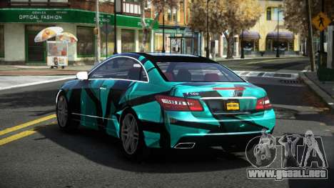 Mercedes-Benz E500 Stinre S13 para GTA 4