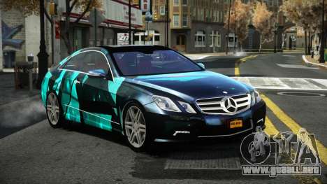 Mercedes-Benz E500 Stinre S13 para GTA 4