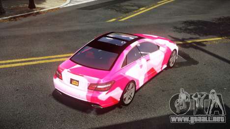 Mercedes-Benz E500 Stinre S4 para GTA 4