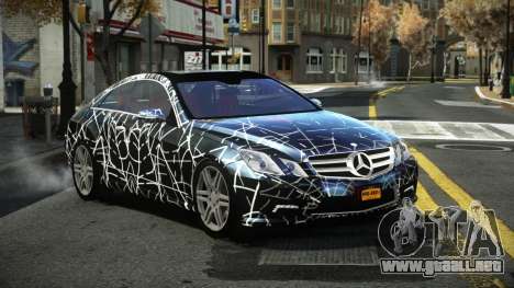 Mercedes-Benz E500 Stinre S5 para GTA 4