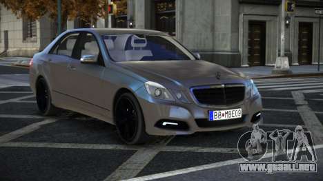 Mercedes-Benz E63 AMG Puyse para GTA 4