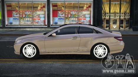 Mercedes-Benz E500 Hedunokiy para GTA 4
